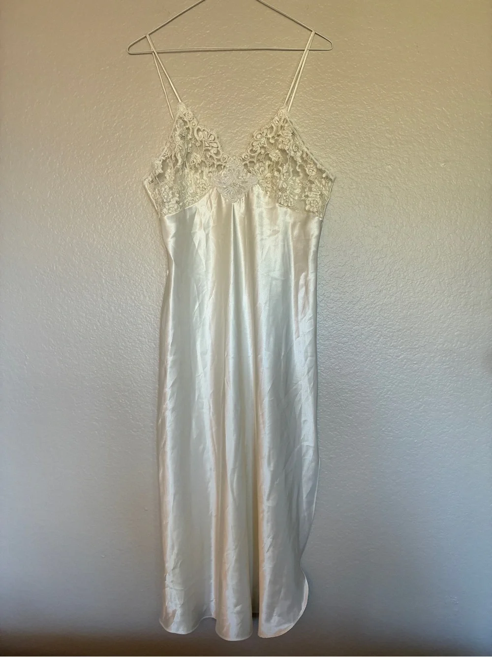 Silky Satin Ivory Lace-Trim Slip Dress Women's Intimates Bridal Babydoll Style - Picture 1 of 9